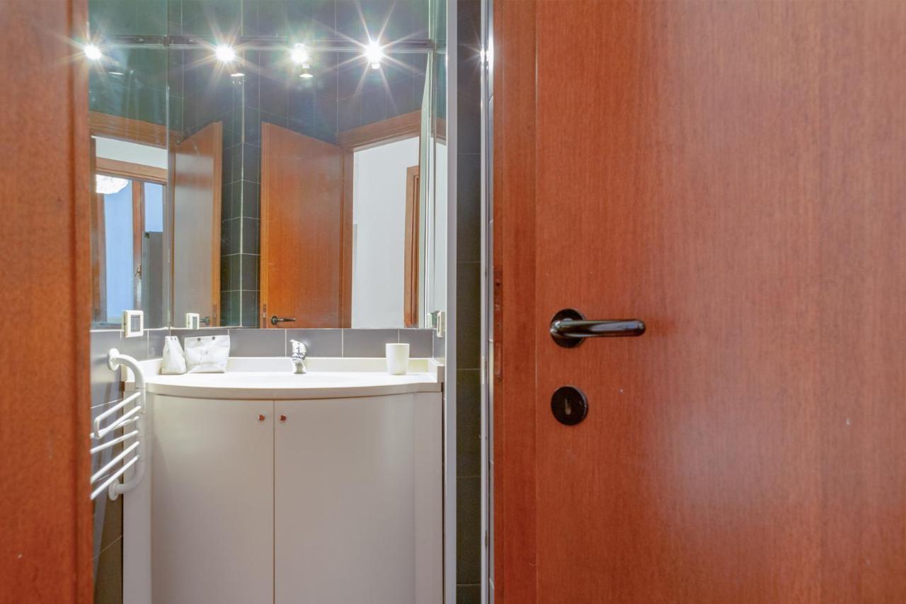 Apartamento Bnbutler - Eustachi, 47 - Per Vivere Alla Milanese Exterior foto