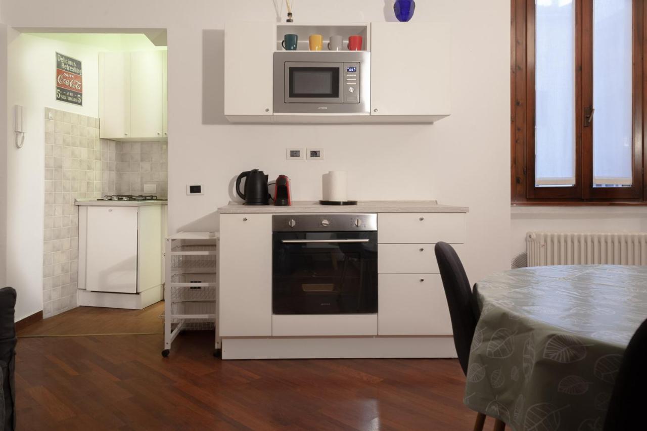 Apartamento Bnbutler - Eustachi, 47 - Per Vivere Alla Milanese Exterior foto